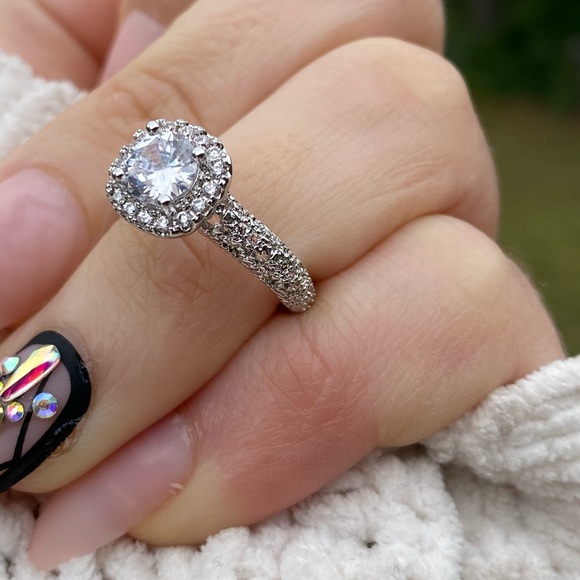 NEW 925 Sterling Silver Sparkling ✨ Ring - Picture 9 of 10